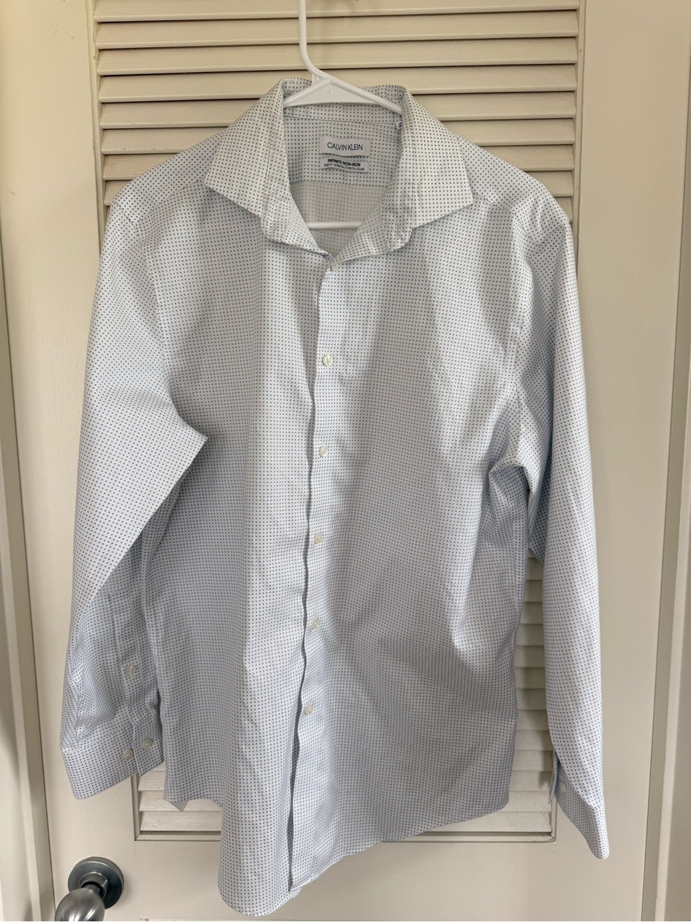 Calvin Klein Men’s Light Blue Micro-Pattern Dress Shirt
